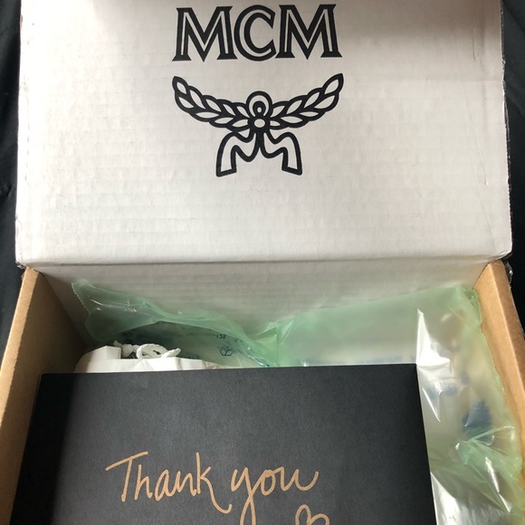 MCM Visetos Letter Belt 1.5” - Picture 2 of 5